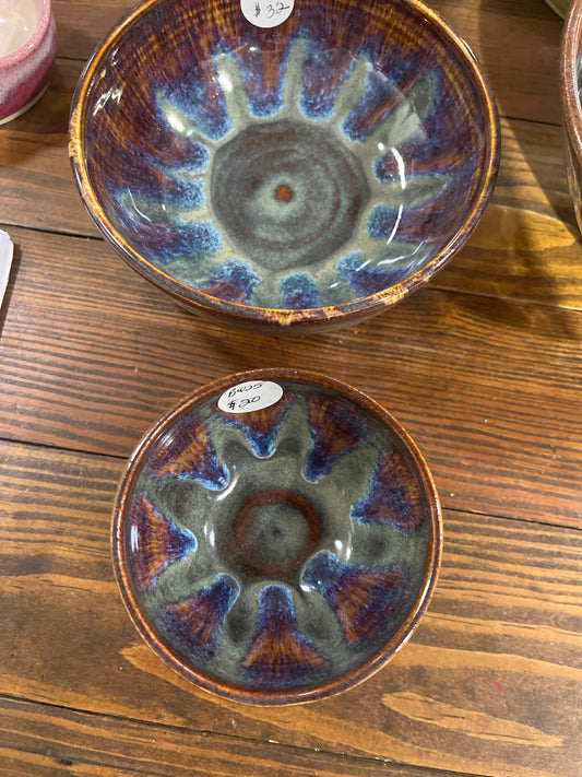 RB BW25&26 Pottery Bowls