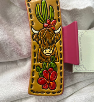 Painted clips