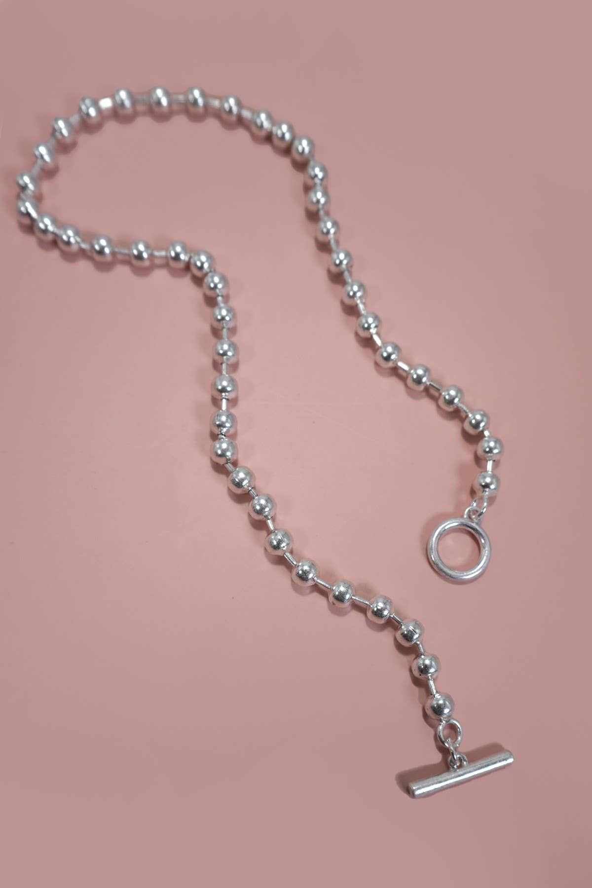 Cammie-CLASSIC LARGE STATION BALL CHAIN TOGGLE NECKLACE