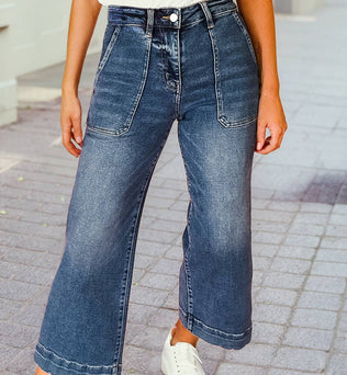 Jenny - Cropped Loose Straight Medium Wash Jeans with Pockets