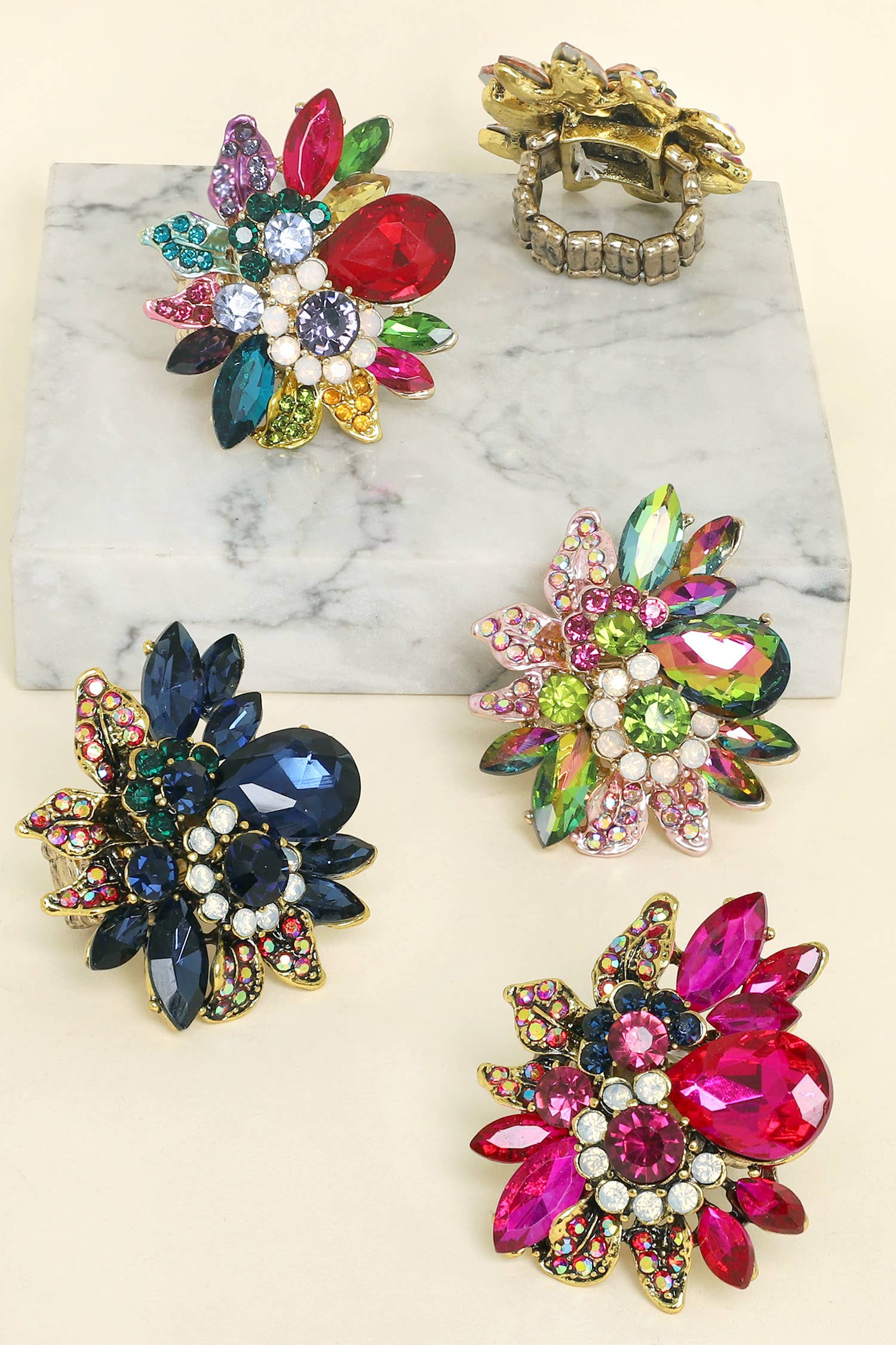 Vintage Crystal Gemstone Floral Stretch Ring
