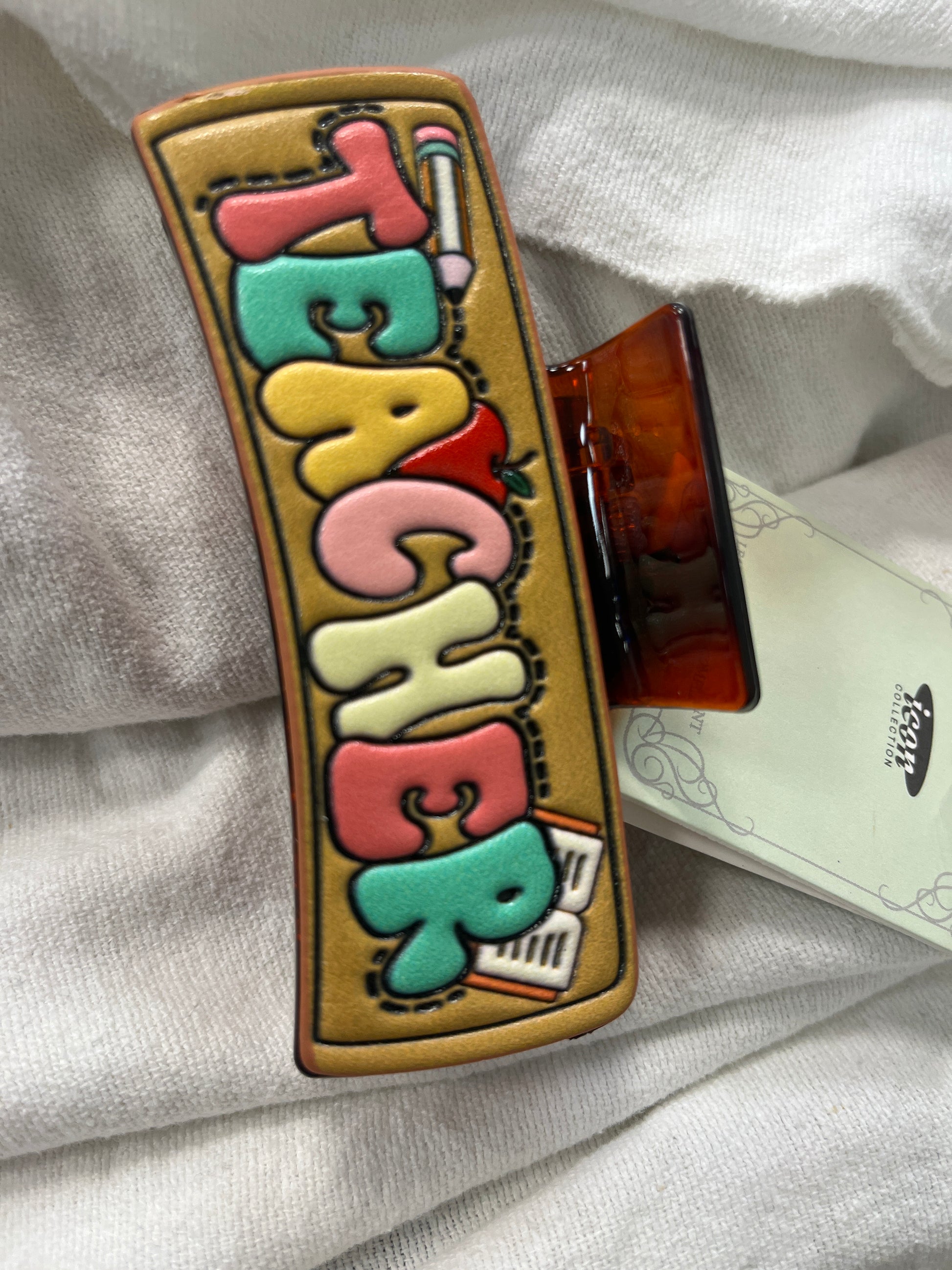 Painted clips