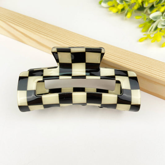 Checkered retro hair claw clip