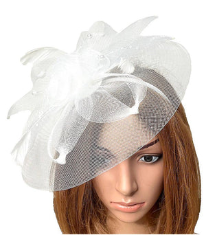 White Flower Mesh Flapper Fascinator
