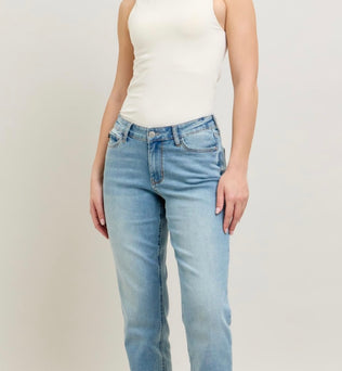 Gloria - Judy Blue light wash jeans