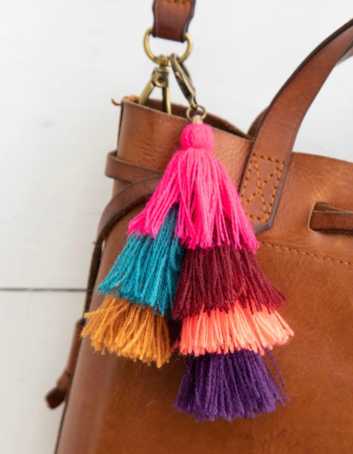 Tassle clip