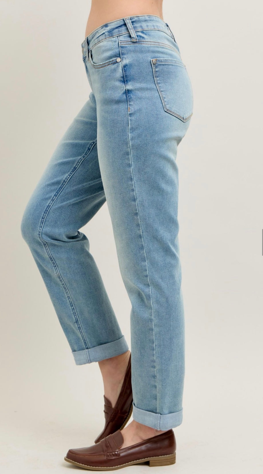 Gloria - Judy Blue light wash jeans