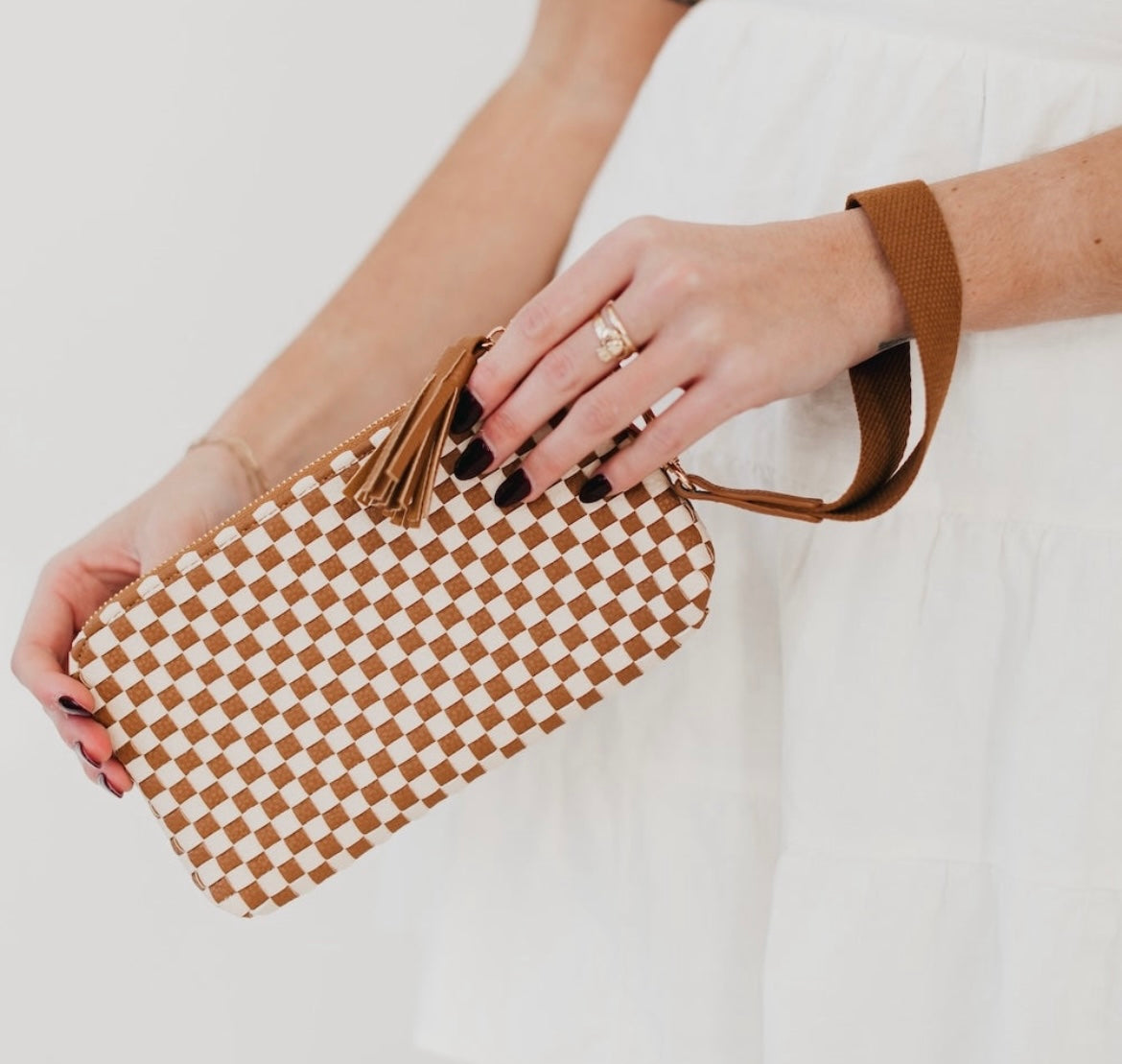 Emma woven clutch wristlet