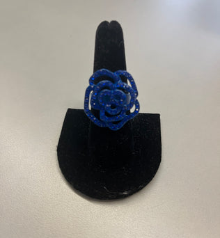 Blue flower ring