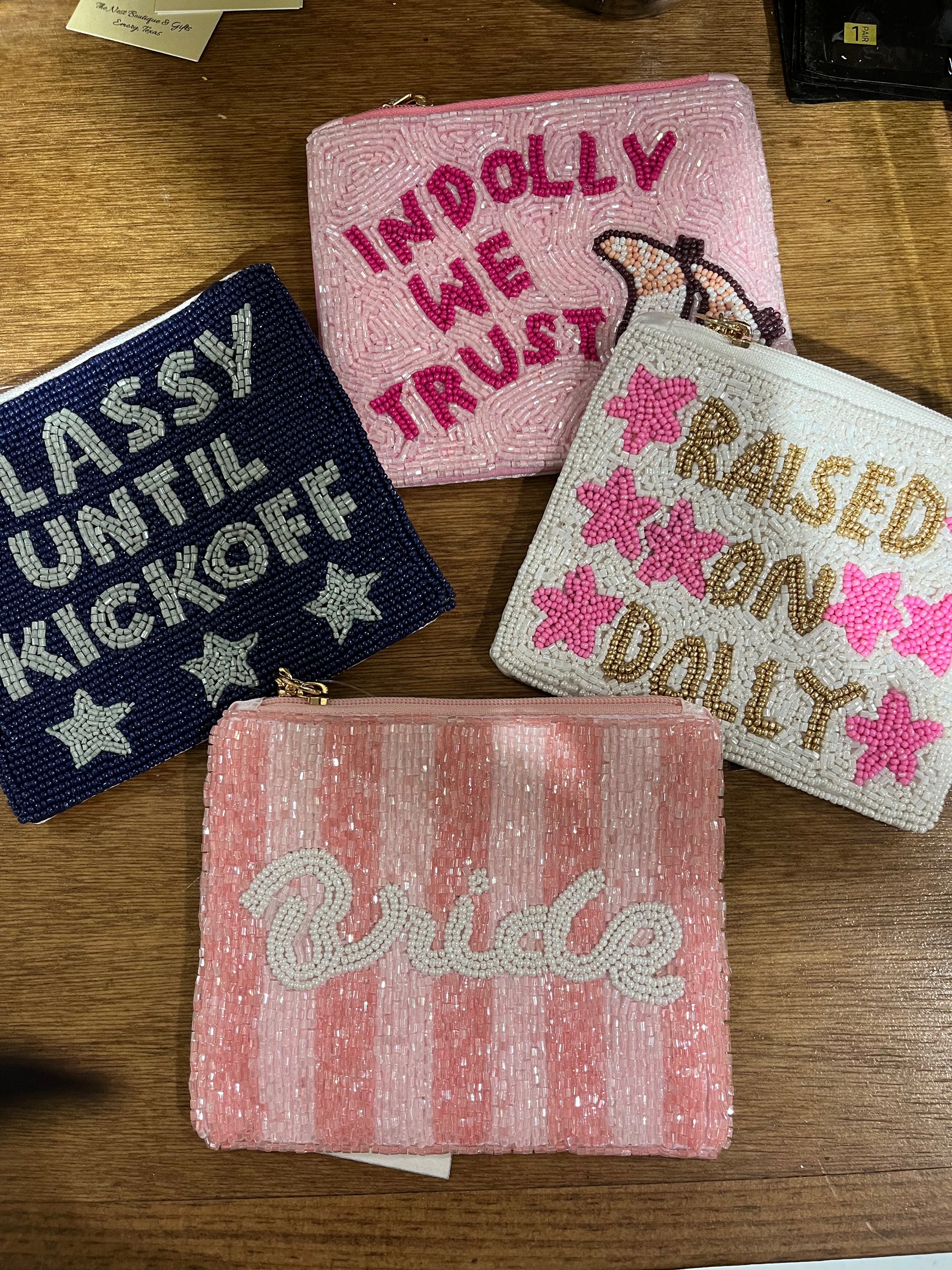 Beaded coin purse keychain