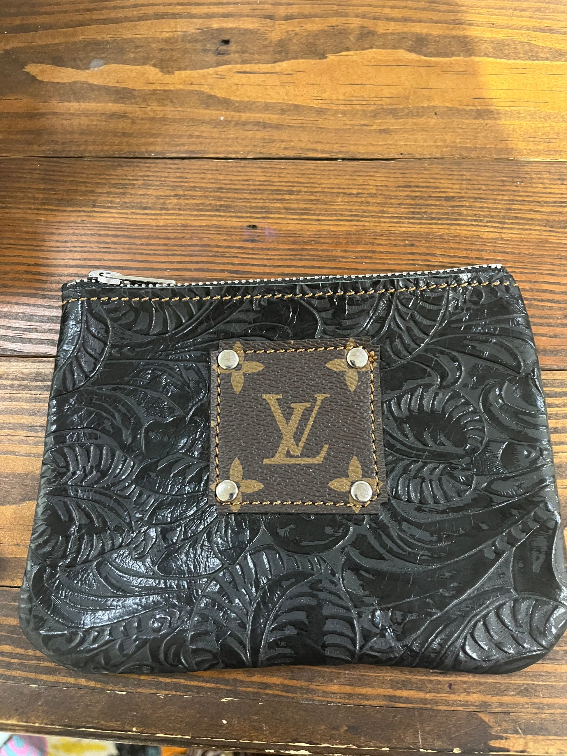 Custom leather purse
