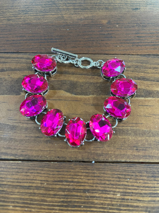 Sissy toggle bracelet
