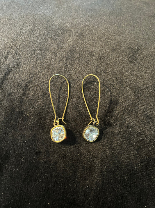 Crystal wire earrings