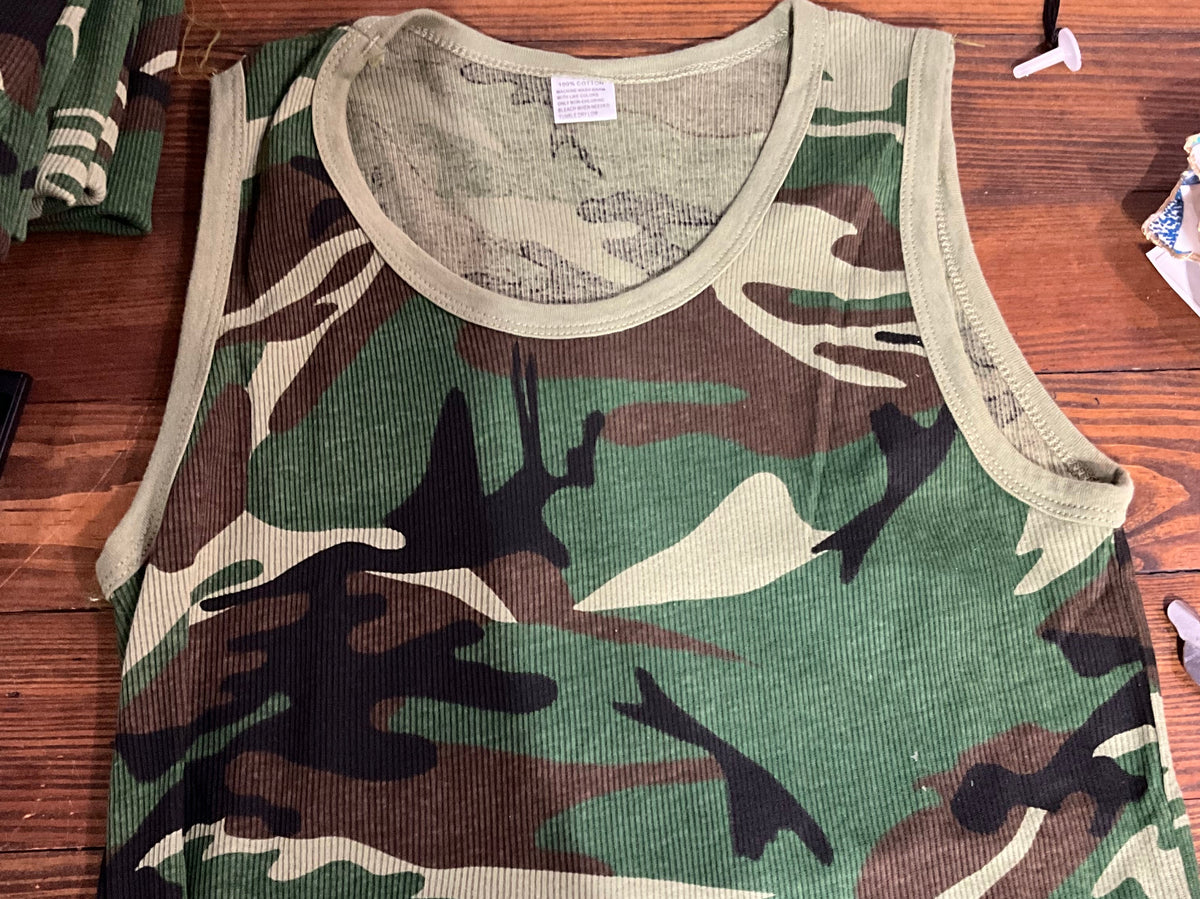 Camo tank