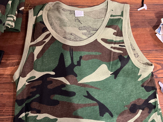 Camo tank