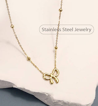 Gold Bow necklace