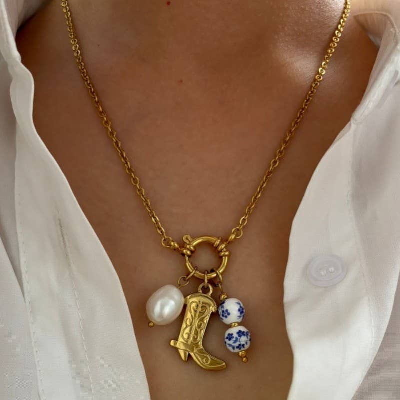 WESTERN FLORAL PORCELAIN PEARL CHARM NECKLACE |