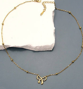 Gold Bow necklace