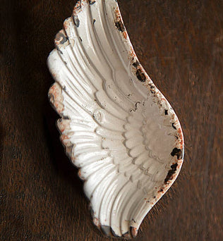 Vagabond Vintage - Iron Wing Tray in Rustic White