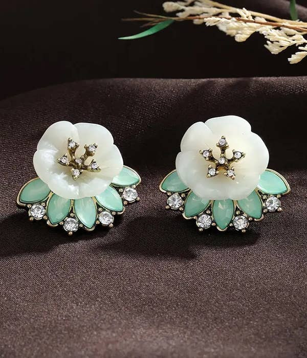 Minty Earrings
