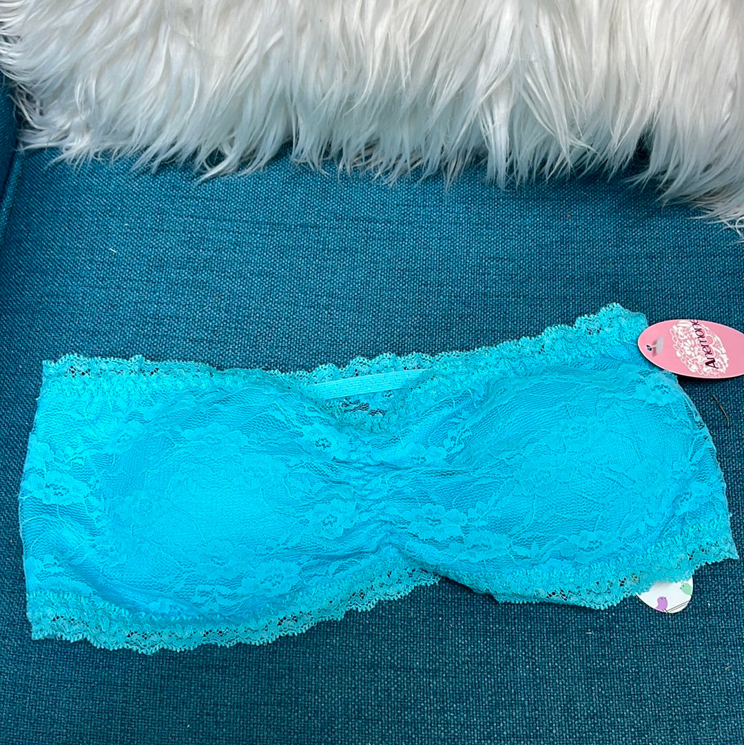 Strapless Lace Bandeau Bra